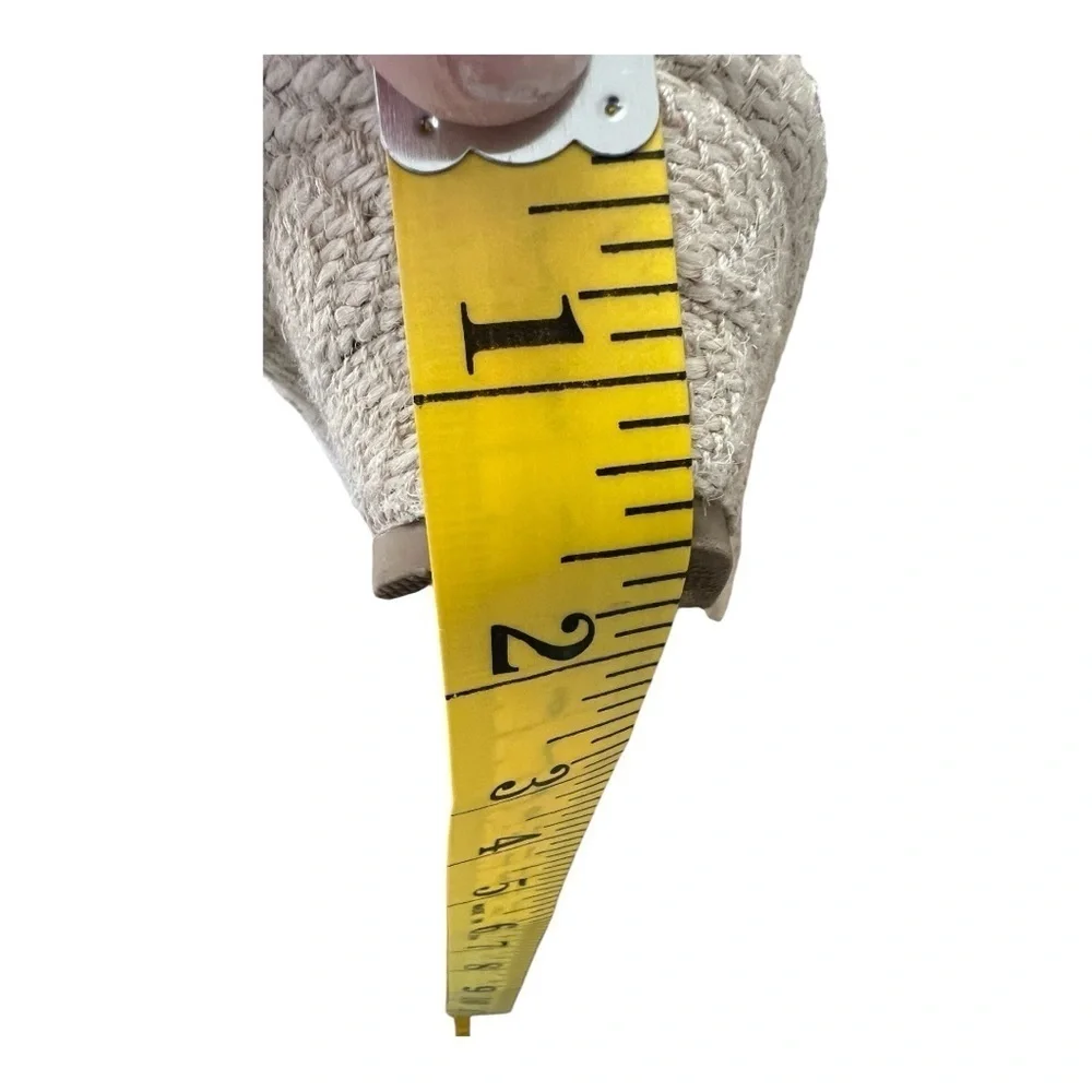 American Eagle White Short Wedges Size 9.5 Women